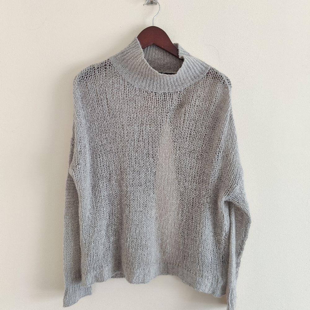 Cashmere Cream Open-Knit Open Back Sweater - Small - image 3